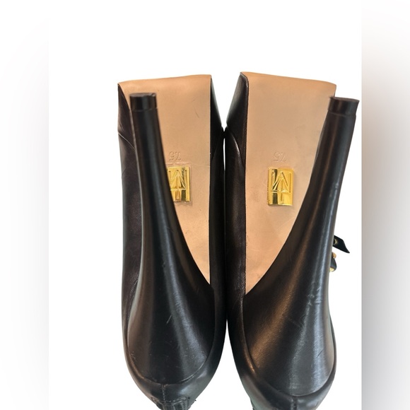 Truth or Dare by Madonna Black Leather zip-up high heel Shoes Size 7.5 - Picture 11 of 16